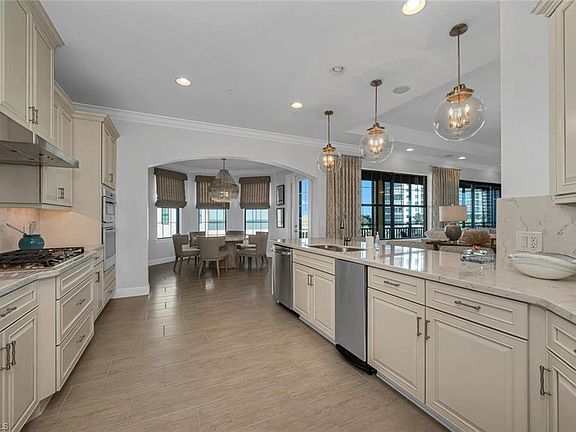 4th image of 4731 Via Del Corso LN #302