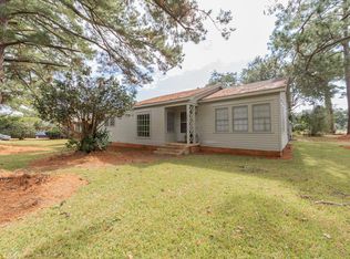 204 E Dunbar St, Opelousas, LA 70570