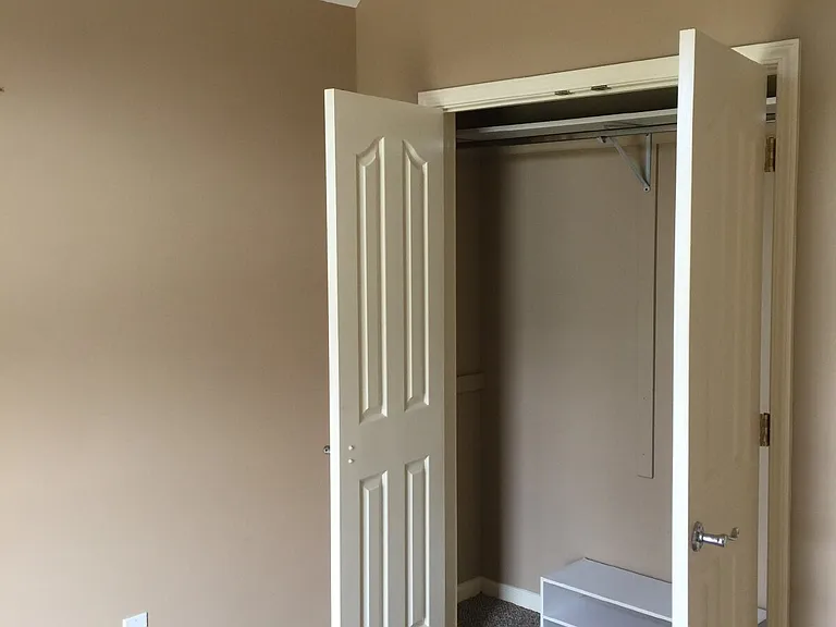336 Oxford Cv — Photo 21