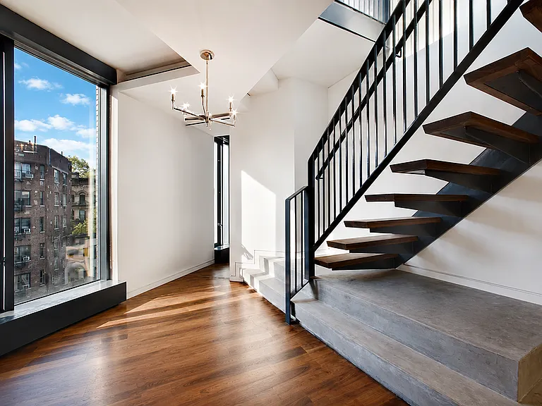 1 7th Ave #PENTHOUSE — Photo 15
