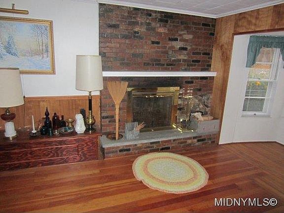 2nd image of 40 Highland Ave