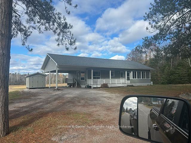 1st image of 1009 Merkley Rd E