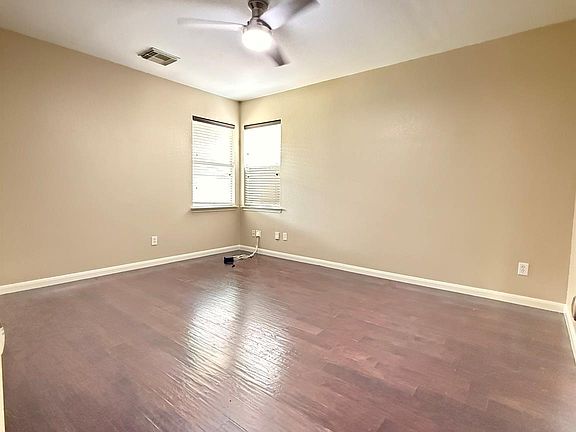 4th image of 23603 Maple Vista Ln