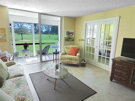 2nd image of 9200 N Hollybrook Lake Dr APT 101