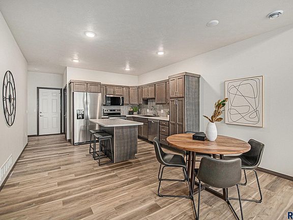 4th image of 2522 E Cama Pl