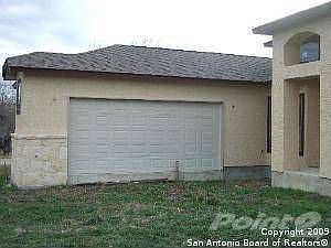 3rd image of 5902 Silvercrest Dr