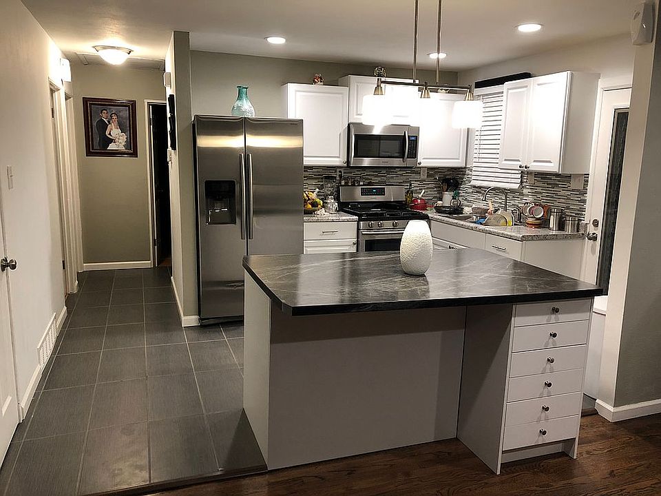1st image of 8716 Harold Dr