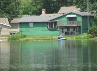 186 Lakeview Dr, Mason City, IA 50401