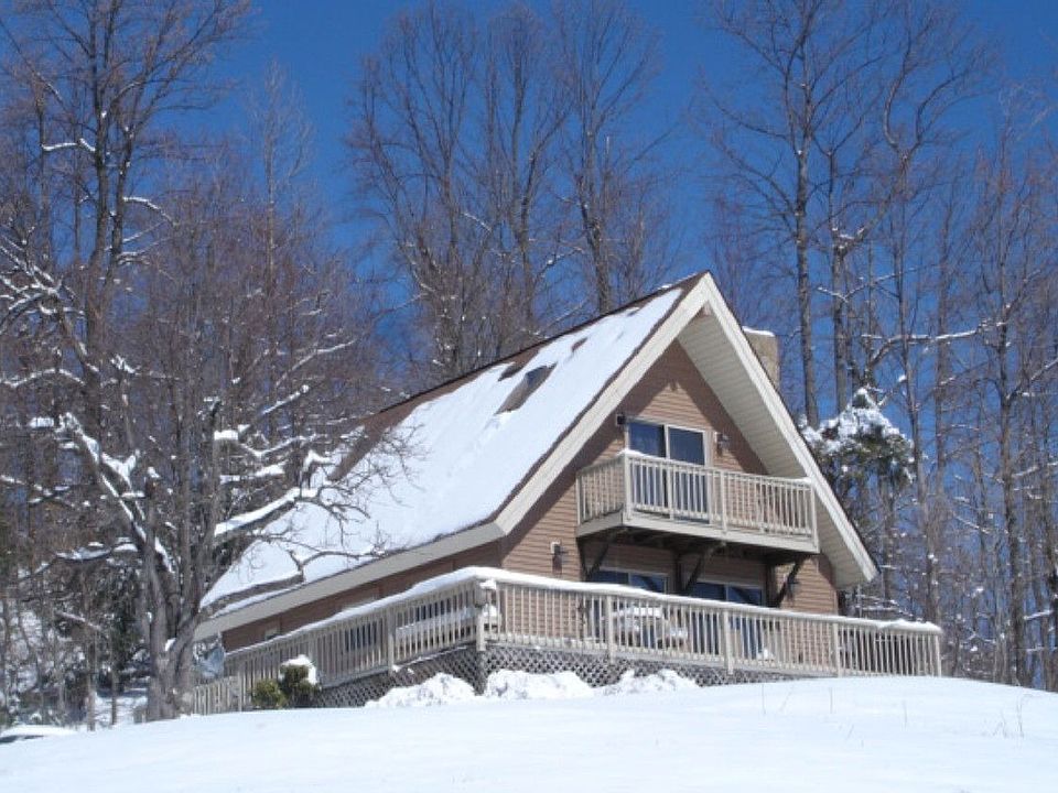 Chalet with 1253 Sq Ft