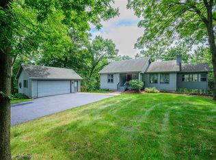 5 Sylvan Ct, Galena, IL 61036