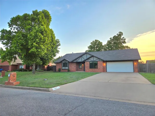 605 Hayes St, Altus, OK 73521