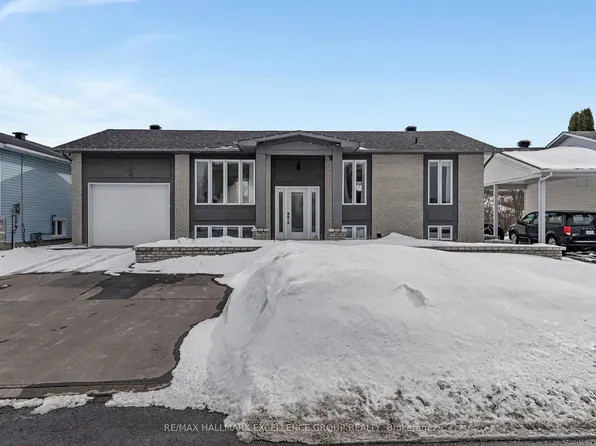 1203 Saint Jacques St, Clarence Rockland, ON K4K 1M3