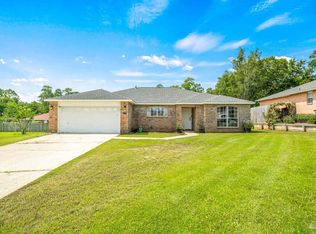 3095 Red Fern Rd, Cantonment, FL 32533