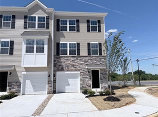 8201 Alexander Ct, Breinigsville, PA 18031