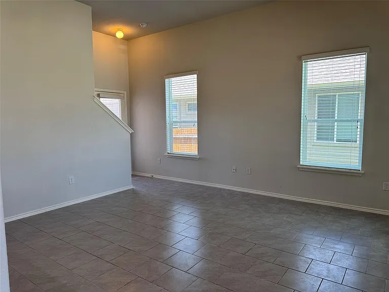 133 Flatland Trl — Photo 3