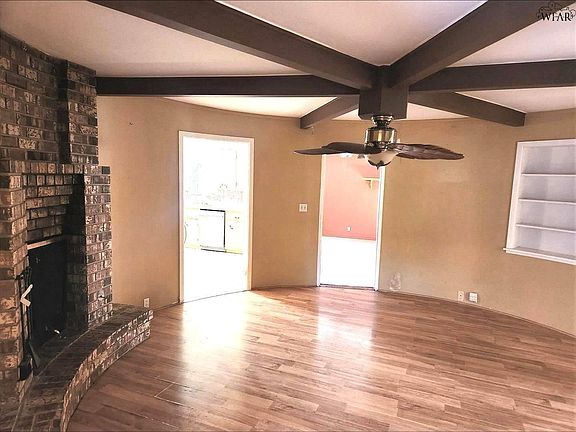 5th image of 4535 Jennings Ave