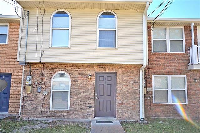 1st image of 112 Woodland Dr