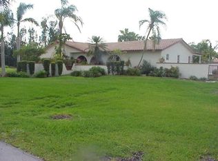 10920 SW 40th Ct, Davie, FL 33328