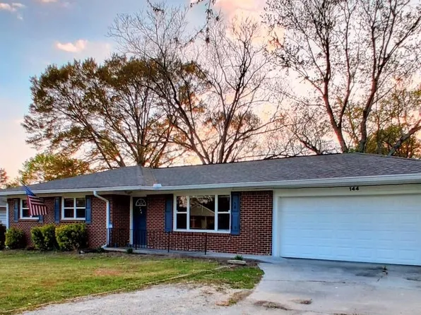 144 Clifford St, Loganville, GA 30052