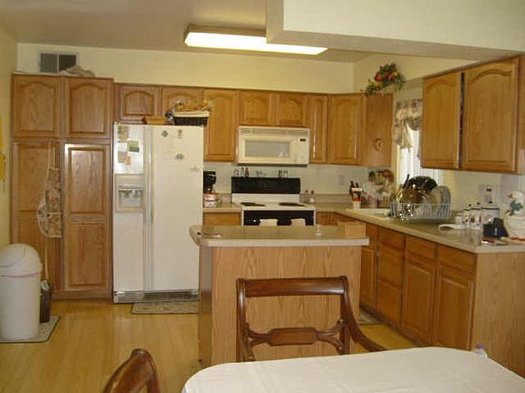 2nd image of 8429 E 85th Avenue