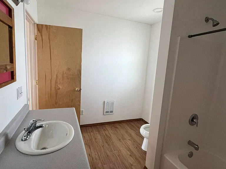 19 Chalfant Ave — Photo 5