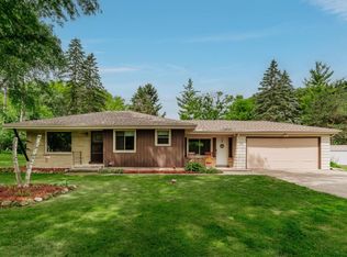 4645 N 161st St, Brookfield, WI 53005