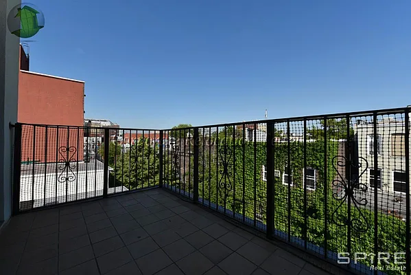 Rented by Spire Group | media 42