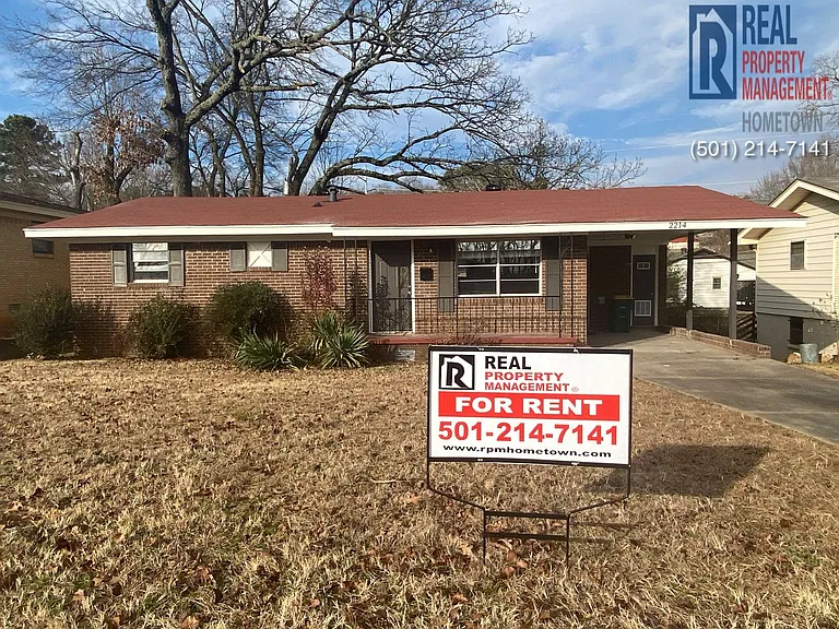 2214 Coors Dr — Photo 1