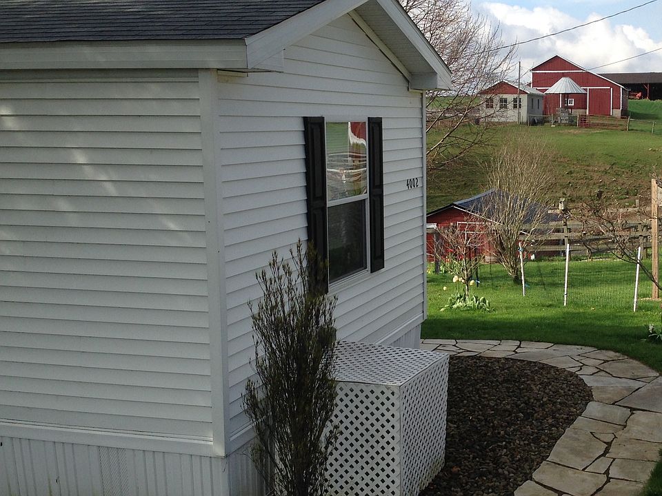 Front of trailer overlook farm