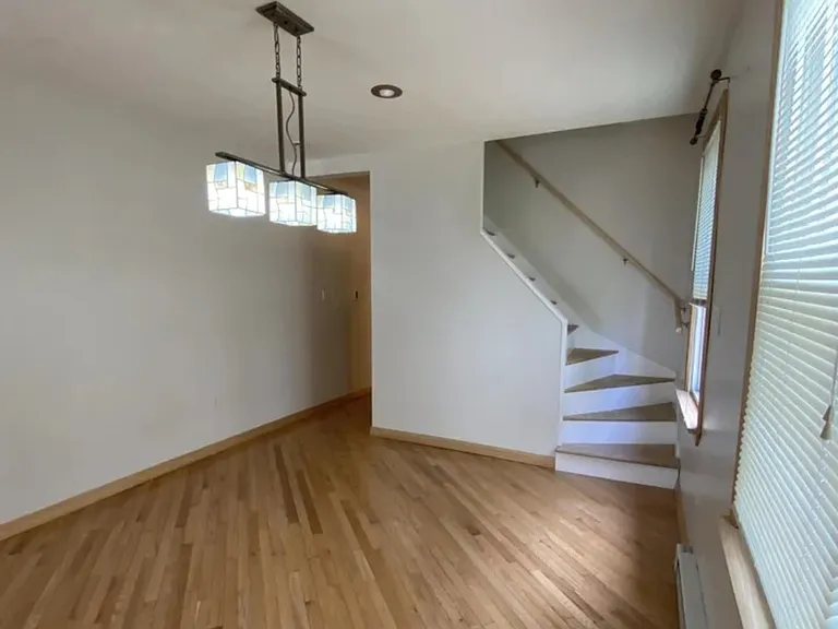 111 Spring St — Photo 8