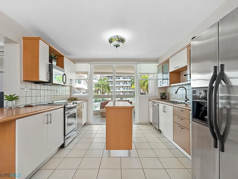9546 Daaz Way #317 — Photo 4