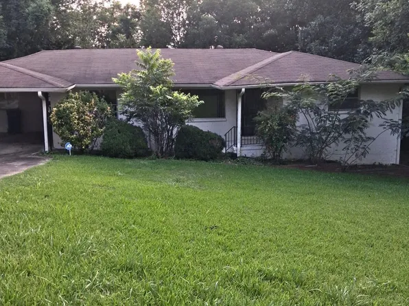 2226 2nd Pl NW, Center Point, AL 35215