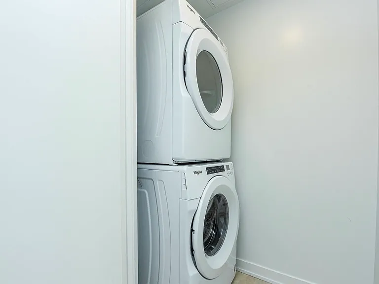 1035 Southdown Rd #414 — Photo 3