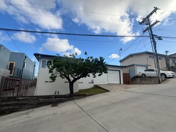 (undisclosed Address), San Diego, CA 92115