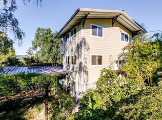 2760 Elinor St, Eugene, OR 97403