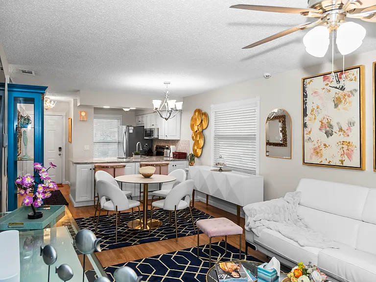 4633 Summerwind Dr — Photo 8