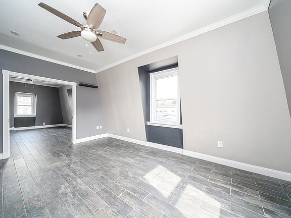 2nd image of 207 Jewett Ave