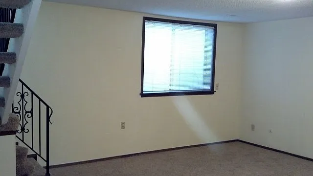 2200-2202 S Lori Ln — Photo 17