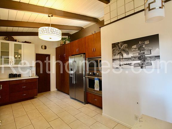 3rd image of 8830 Mariposa St