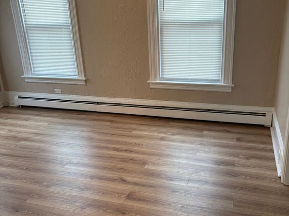 811 Warwick Ave APT 2
