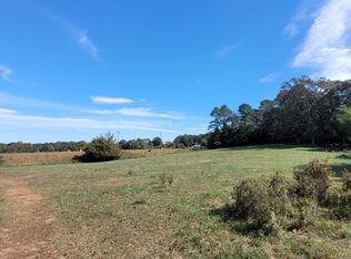 Sandy Cross Rd, Carnesville, GA 30521