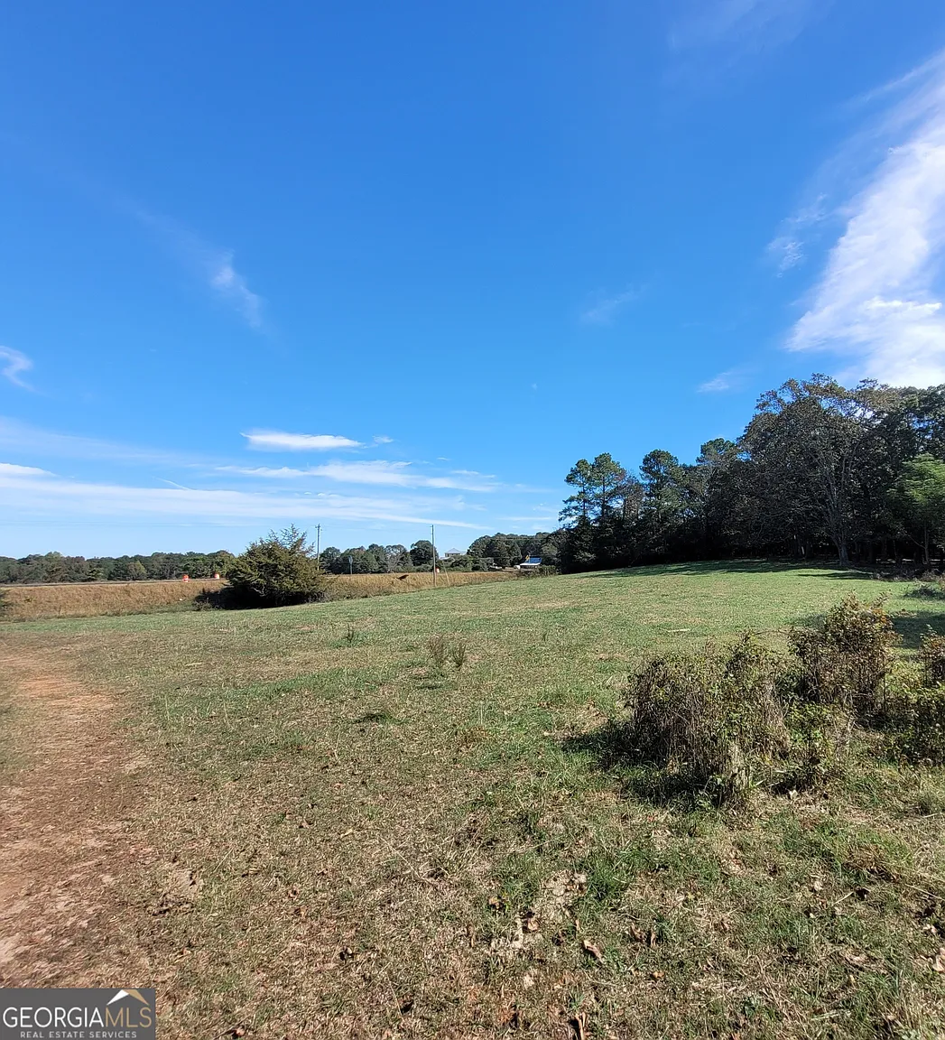 8065 Sandy Cross Rd photo 1