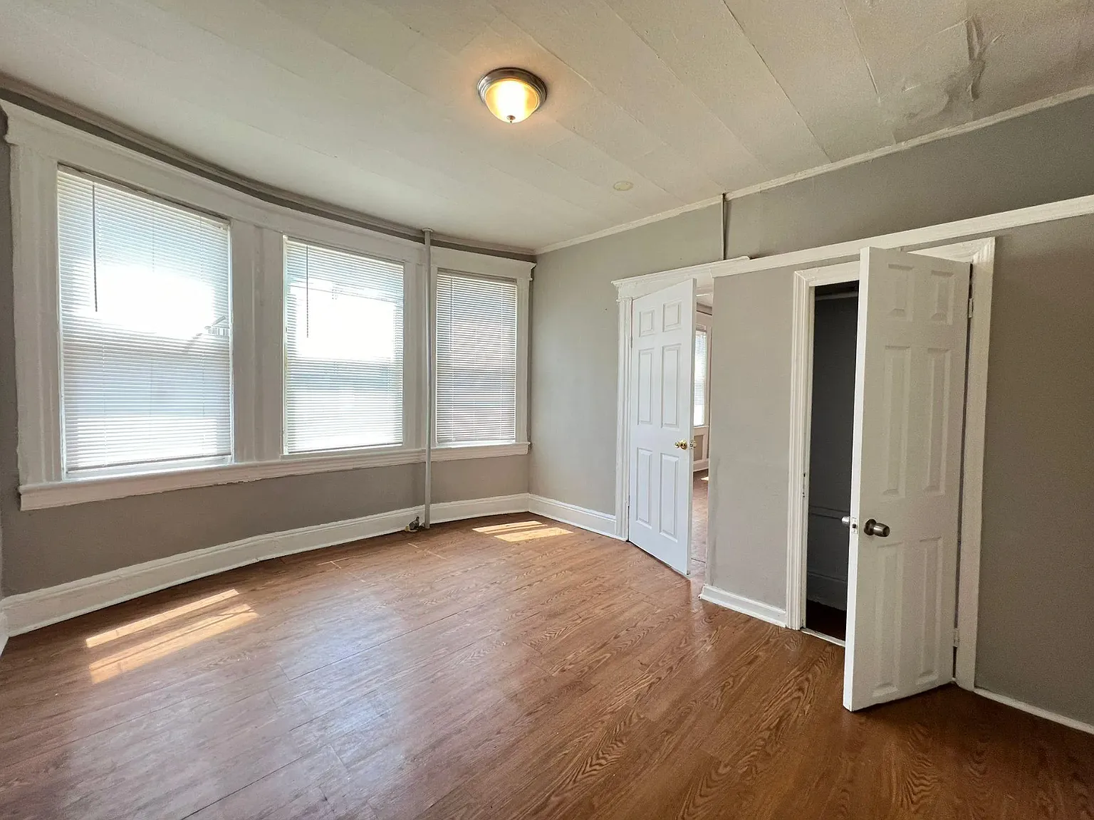 2 bed, 800 sqft, $1,749 — Photo 4