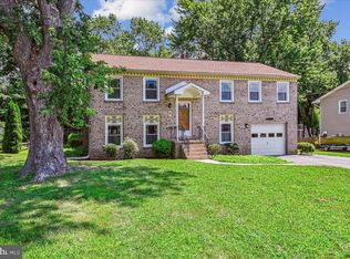 84 Great Lake Dr, Annapolis, MD 21403