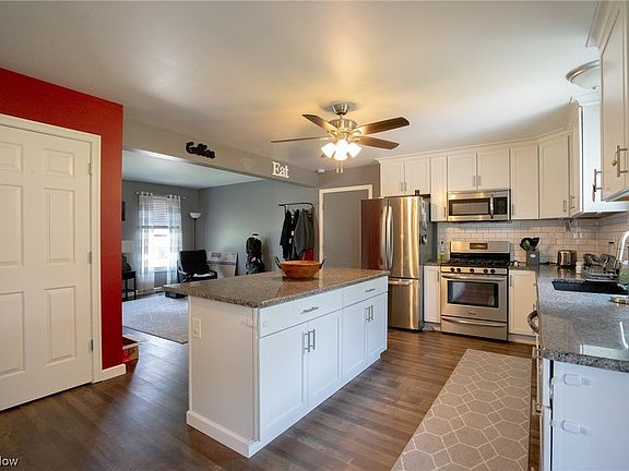 5th image of 5517 Colgate Ave