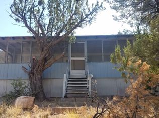 24820 W Mountain Home Trl, Seligman, AZ 86337
