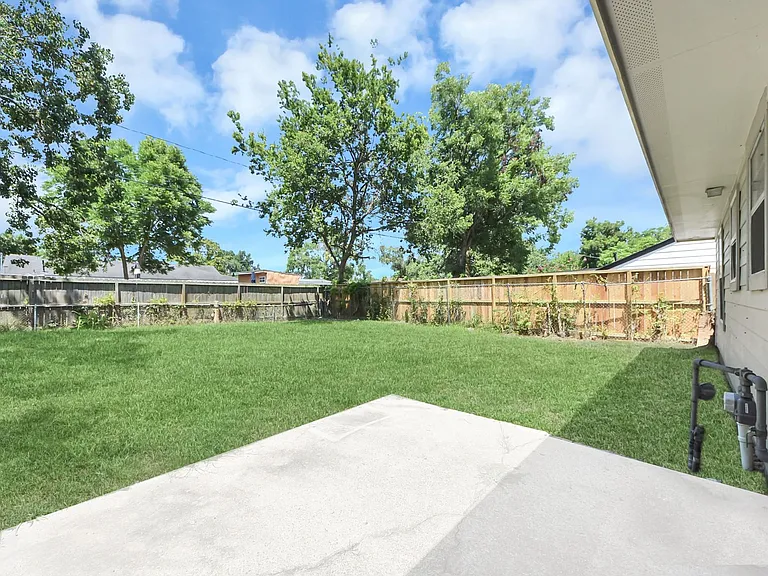 5003 Enyart St — Photo 37