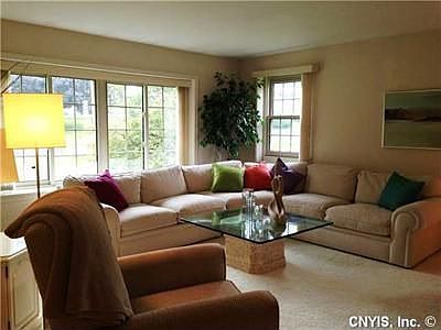3rd image of 111 Ivy Ln