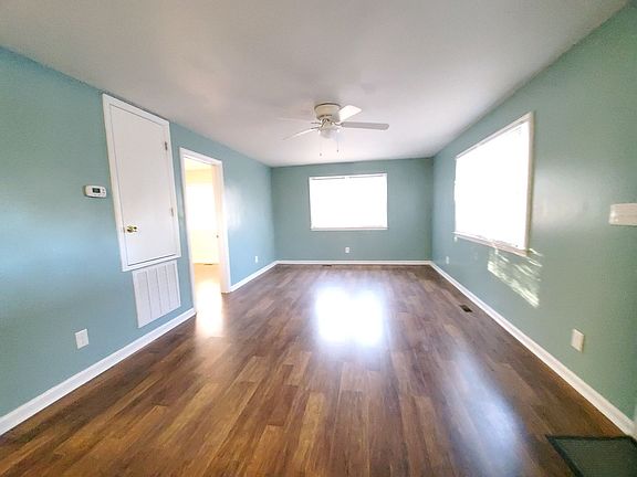 2nd image of 109 Northwest Ave