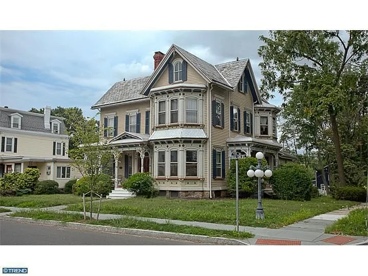 236 Stockton St photo 1